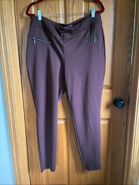 SO brown High-Rise Leggings with Front Zip Pockets